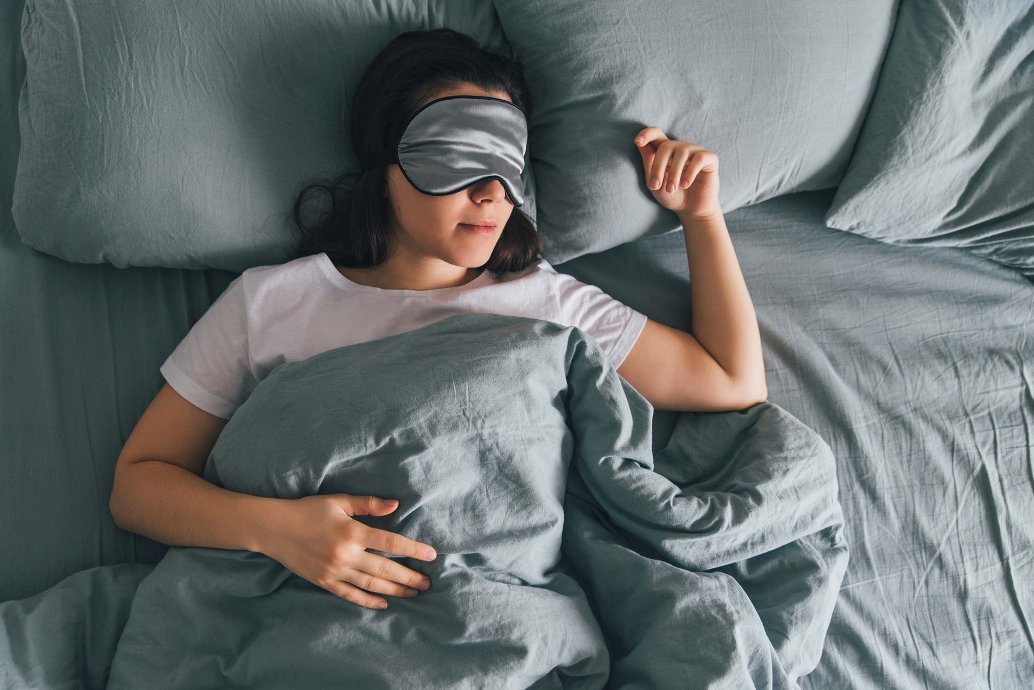ما هو سبب النوم الكثير وأضراره؟
